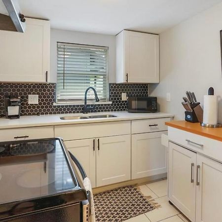 Cozy Heights 2 Bd Bungalow, Walkable Houston Bagian luar foto